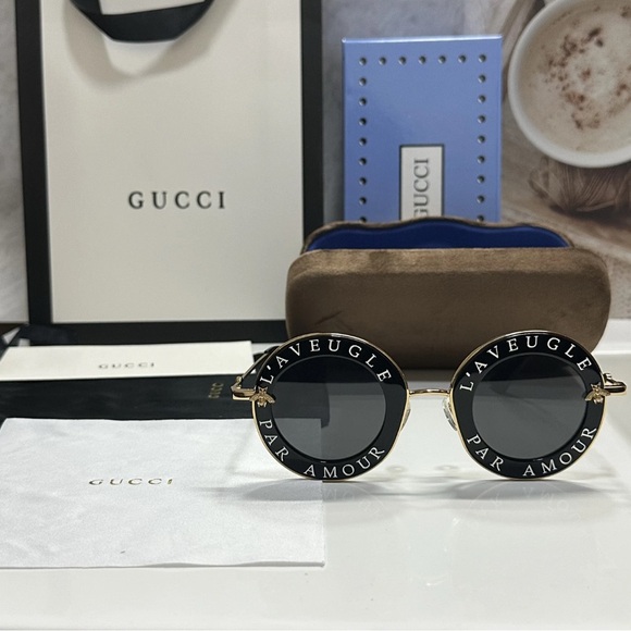 Gucci Black and Gold Sunglasses with Script Detail - Picture 8 of 8